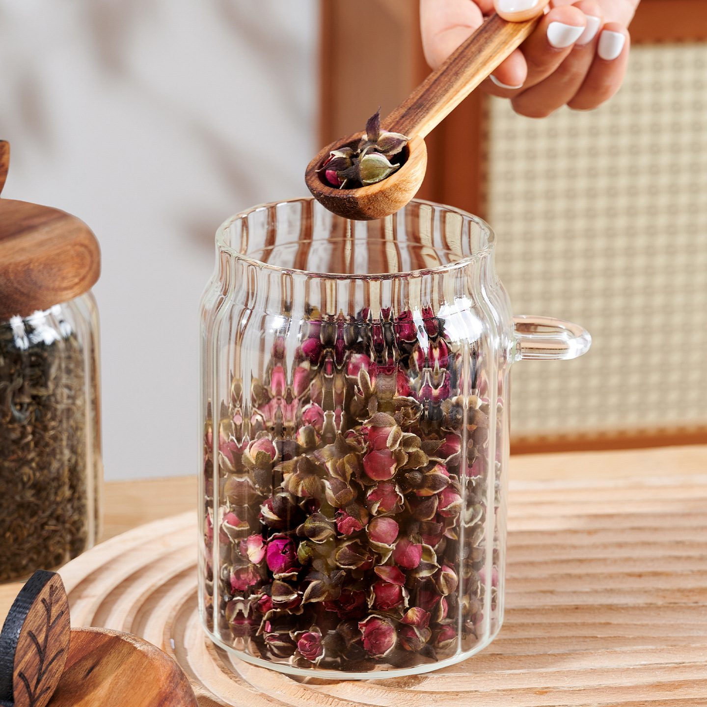 Cocina doméstica vidrio transparente sellado tanque con cuchara Acacia cubierta de madera de té tanque de almacenamiento a prueba de humedad condimento tanque de almacenamiento