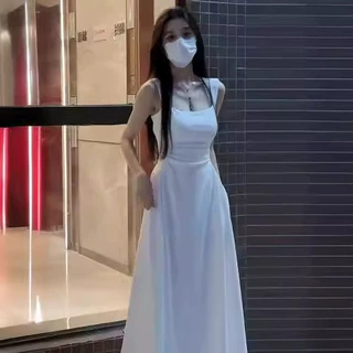 白色吊带连衣裙子女2023夏季新款法式茶歇小个子初恋收腰a字长裙