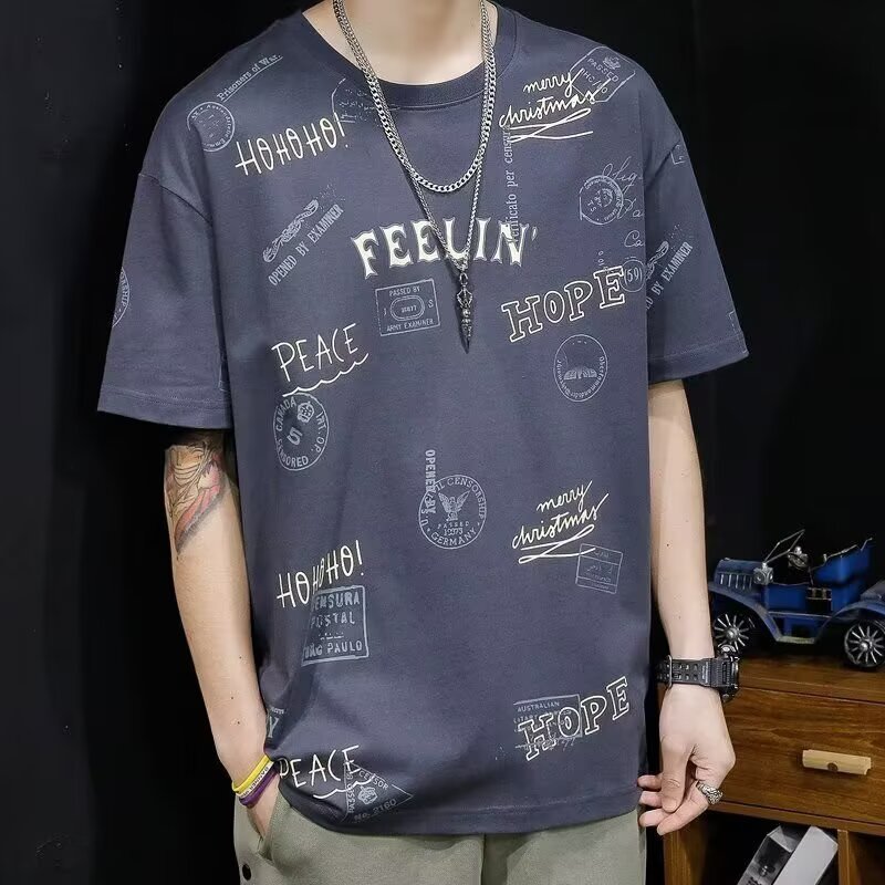 Camiseta de manga corta de verano impresa para hombres nueva marca de moda suelta ins camiseta de media manga retro de verano estudiantes coreanos