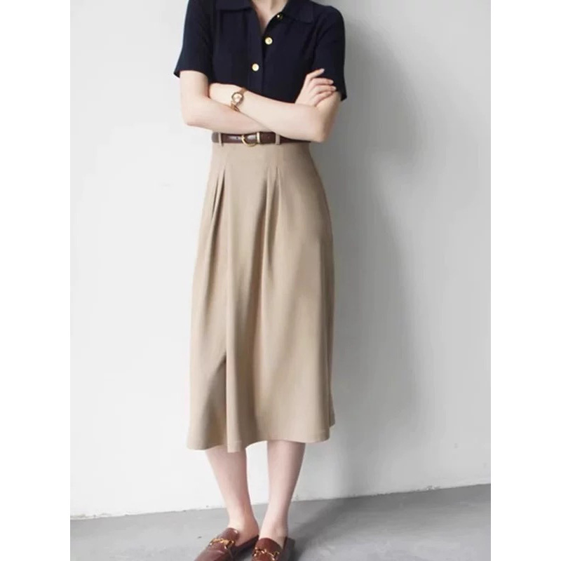 現物メーカー卸売りの新型Polo襟半袖tシャツニットの女性服はスリムで短い上着の女性を見せます。|undefined