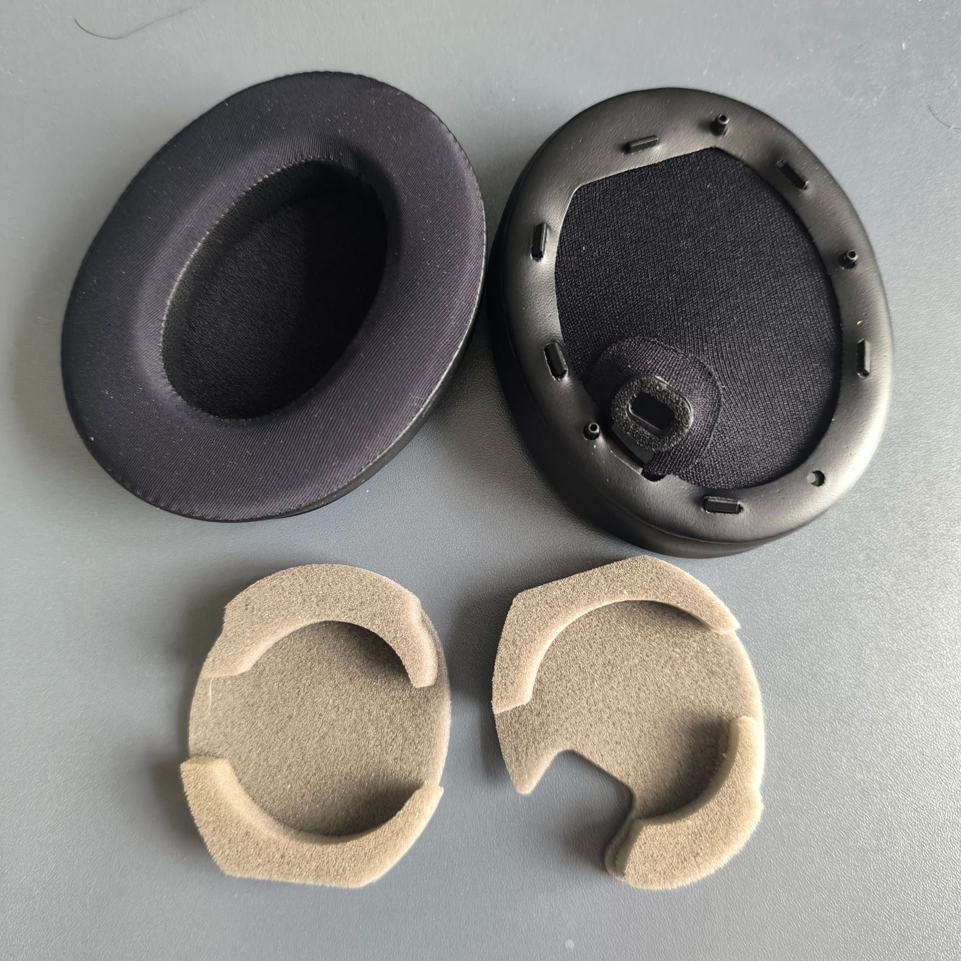 Gel helado WH-1000XM4 con algodón insonorizado