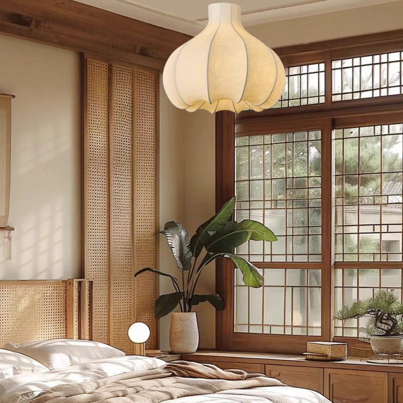 Song-Style Aesthetic Silk Onion-Shaped Bedroom Study Room Chandelier Dining Room Lamp Designer French Retro Art Lamp for Home Use