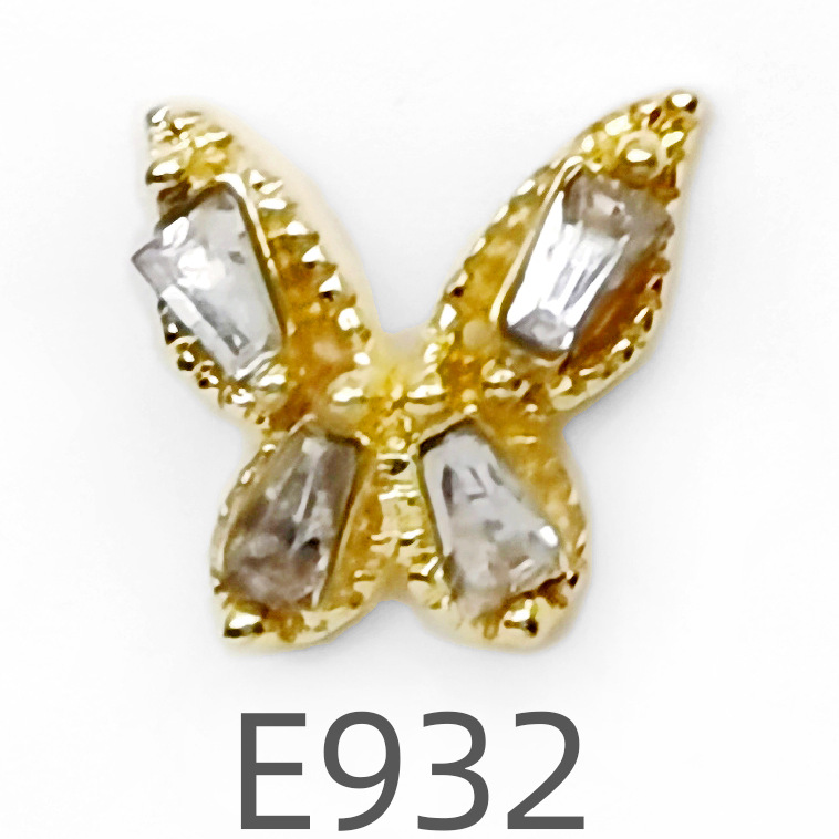 E932