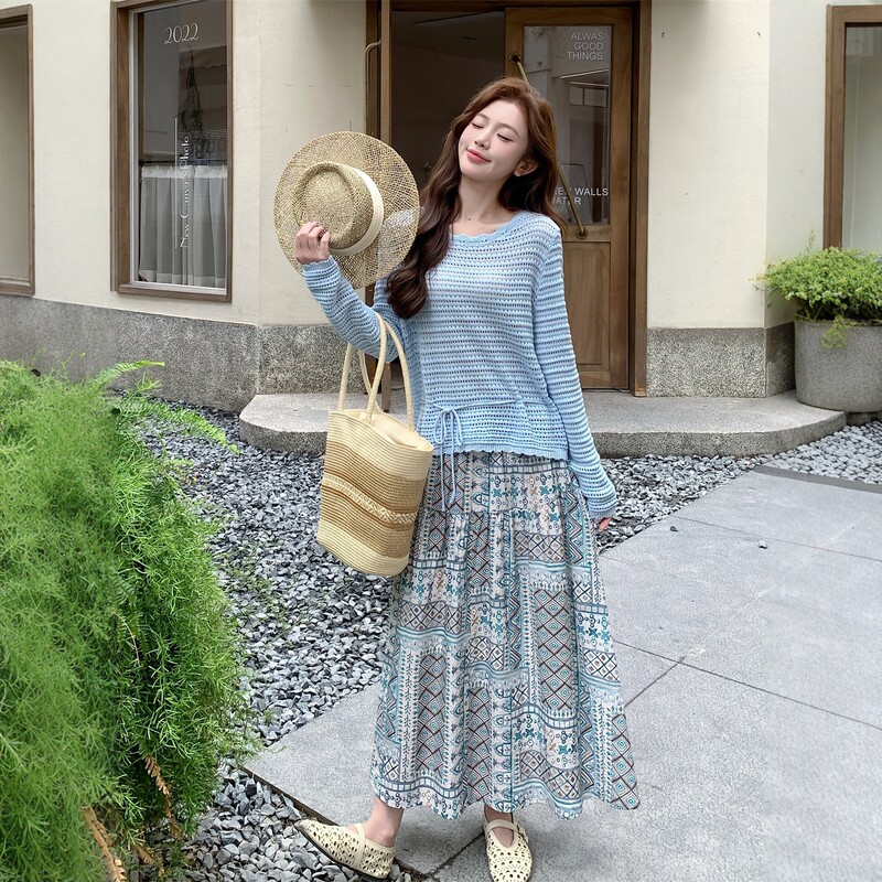 Blue Resort-Style Knitted Hollow-Out Shirt and Skirt Set for Women, 2026 Summer New French-Style Printed Two-Piece Skirt Set