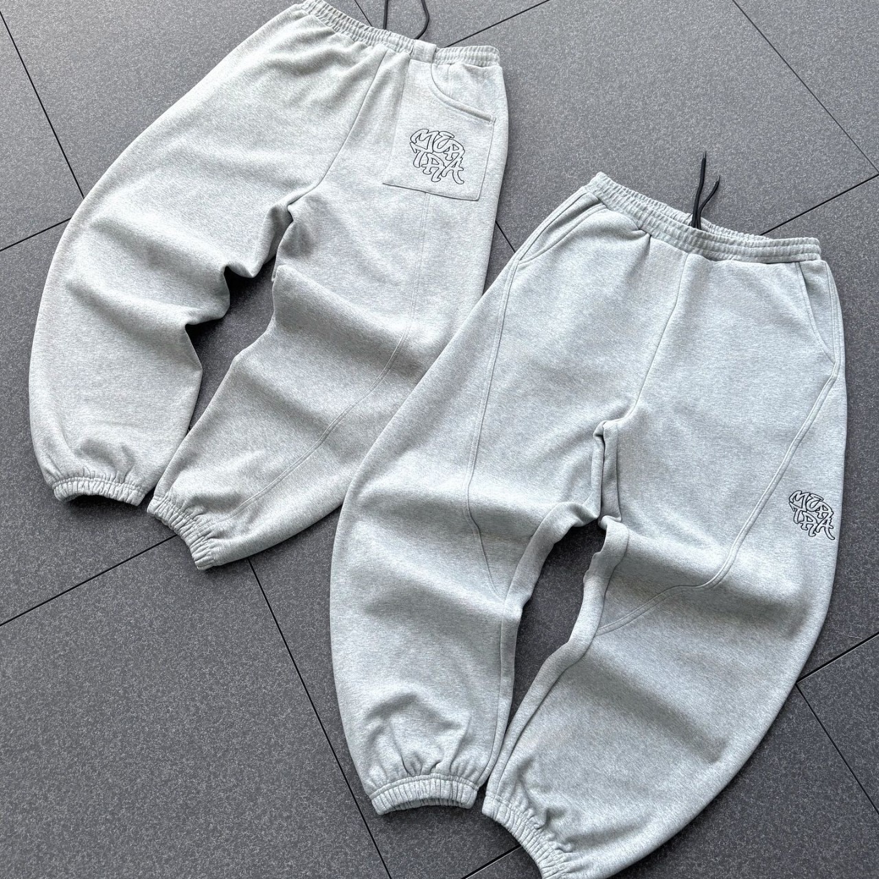 Creative Embroidery Jogger Pants For Teens, Athletic Casual Tapered Sweatpants With Modern Design, Comfort Fit Sports Trousers_voghion.com