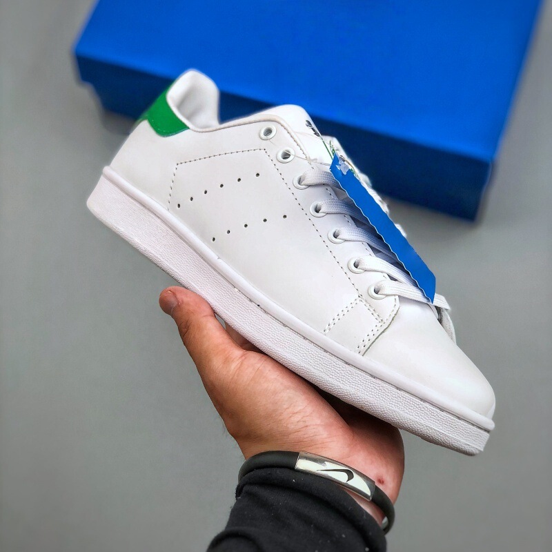 Classic Versatile Casual Sports Sneakers for Men and Women, White Shoes