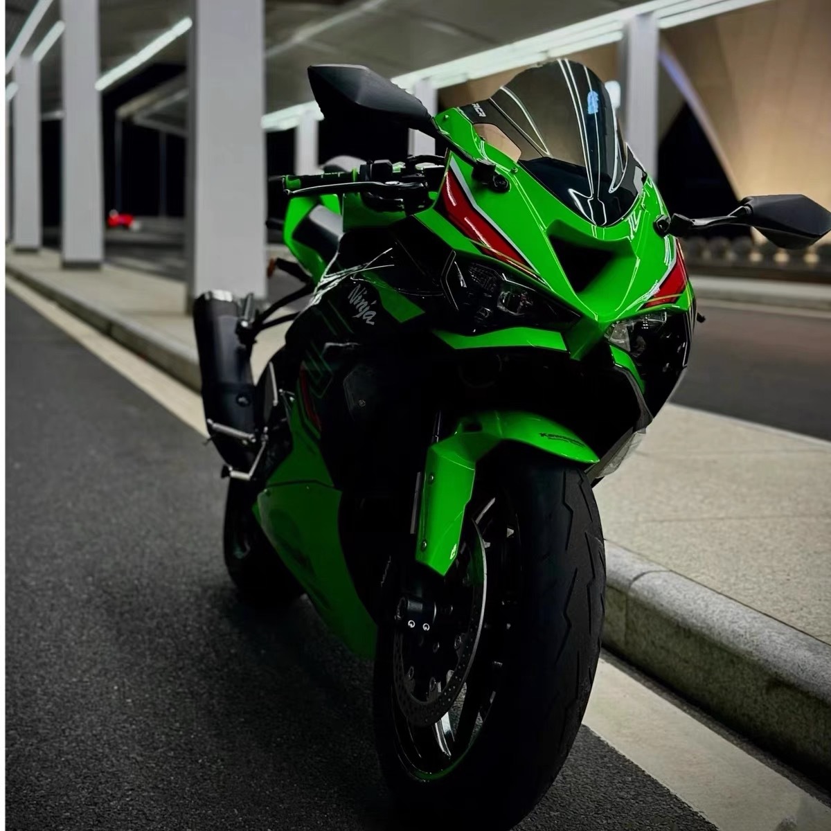 Suitable for Kawasaki Zx6R Windscreen Zx-6R 2024 Modified Racing Front Windshield, Heightened and Thickened Windscreen for Wind Protection