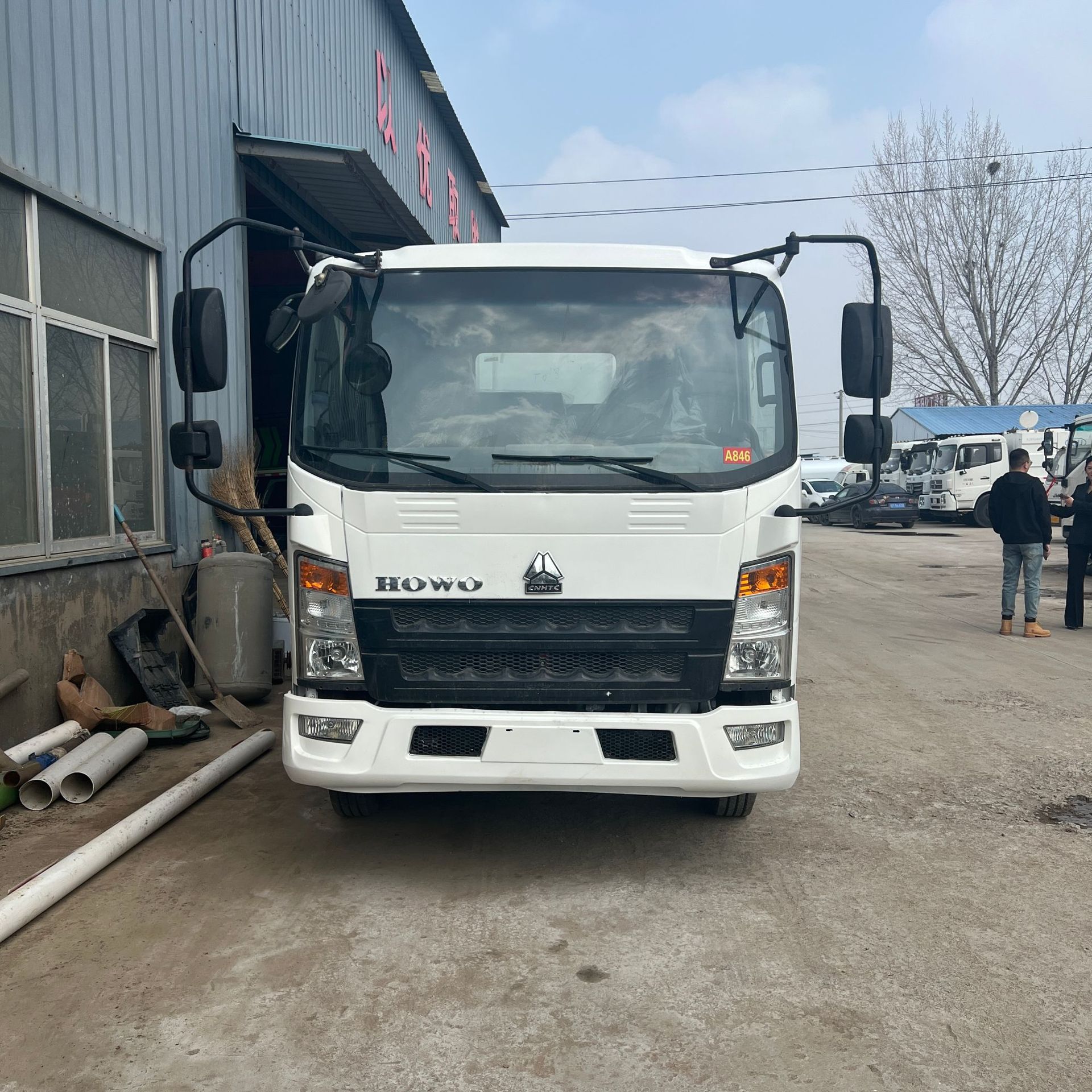 Factory Cross-Border Export of China Heavy Truck Howo Light Truck Dump Truck 4X2 Small Transport Dump Truck, Customizable