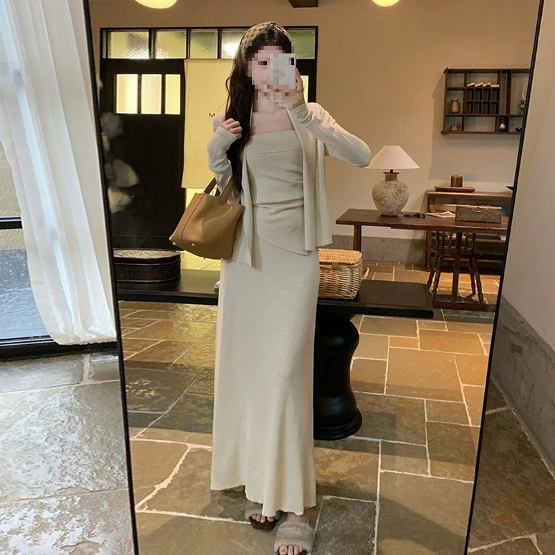 法式复古针织吊带连衣裙子春秋2025新款女装秋冬巨好看穿搭三件套|undefined