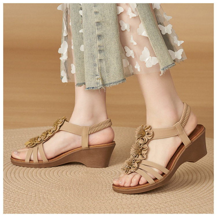 Sandal nữ quai mảnh họa tiết hoa đế xuồng cao gót 9 cm — màu nâu, màu đen, màu mơ chi tiết 6