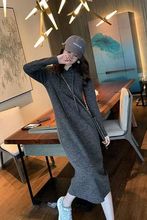 爆款连帽卫衣裙通勤春秋新款宽松打底大码连衣裙过膝中长款显瘦