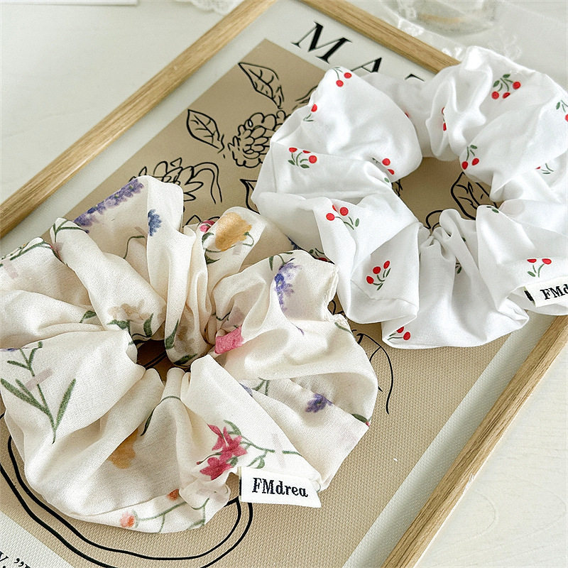 15g Weight Hair Tie Hair Accessories Type 1 Piece Quantity Casual, Holiday Occasion Cloth Material Cherry Pattern All Seasons Season Women's Gender Chinoiserie, Elegant, Lady Style Chinoiserie Elegant Lady Women's Cherry Cloth Hair Tie 无