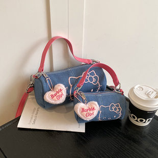 Cute denim handheld storage system to go out, with embroidery