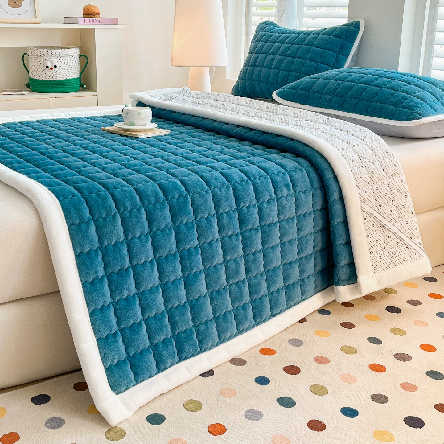 Mattress, winter keep warm duvet for home use for elementary school students