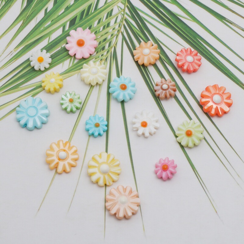 Natural Shell Daisy Through-Hole Beads DIY Handmade Loose Beads Jewelry Bracelet Necklace Accessories Materials Wholesale Natural Shell Daisy Through-Hole Beads DIY Handmade Loose Beads Jewelry Bracelet Necklace Accessories Materials Wholesale