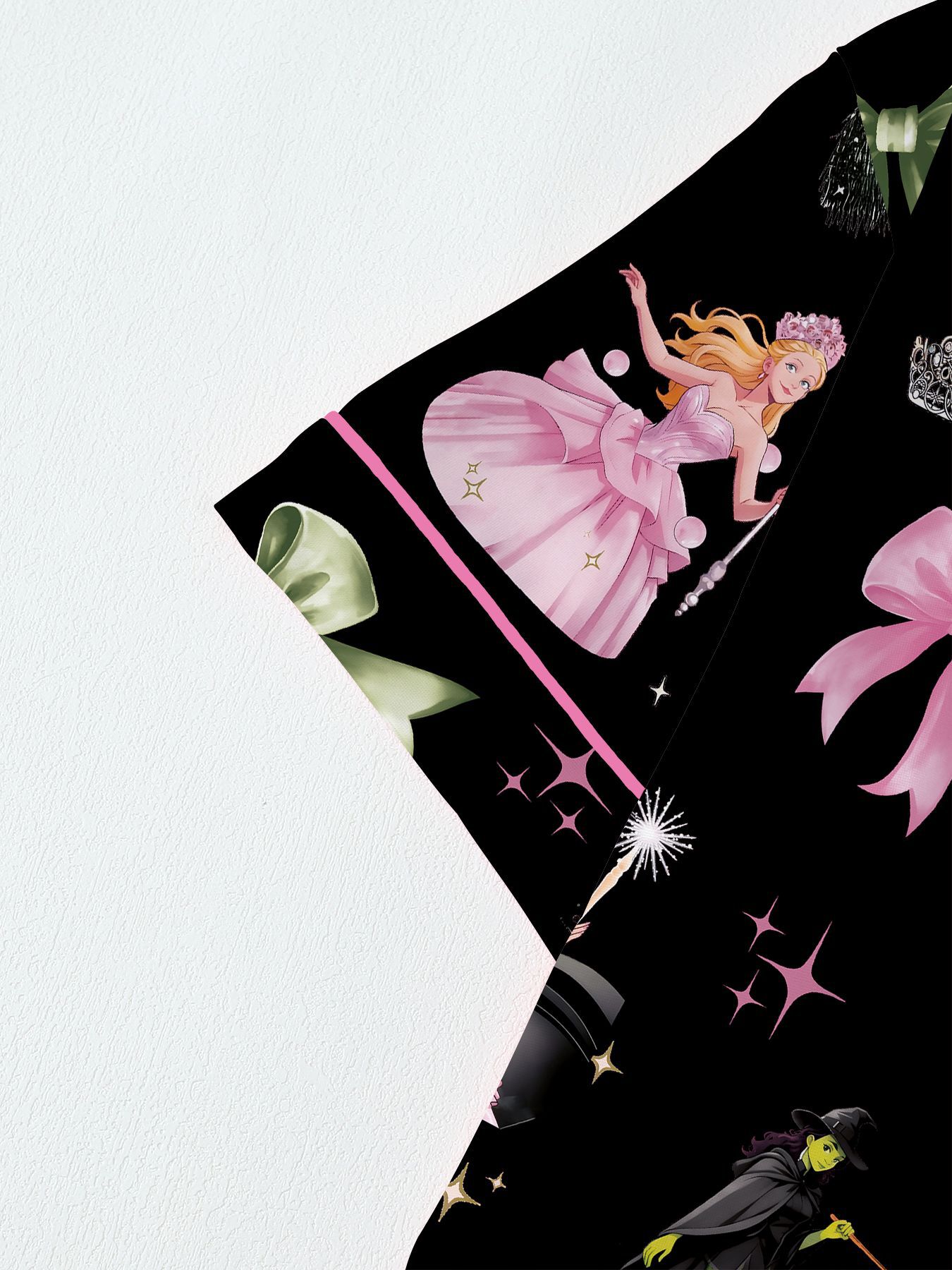 Ensemble pyjama femme imprimé princesse et sorcière – Vêtement d'intérieur doux en soie de lait à manches courtes et col (Noir, S-XL) | Vêtements de nuit et d'intérieur_voghion.com