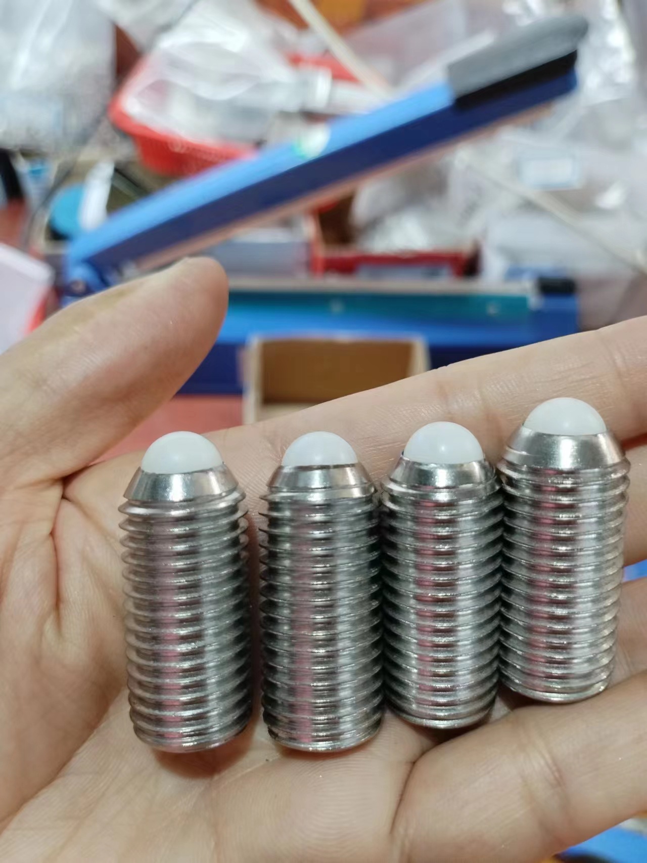 现货 304内六角POM尼龙球头M3--M16系列带弹簧球头胶珠 量大从优