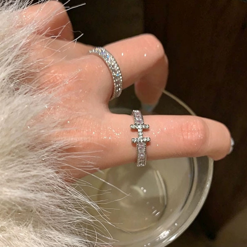 H Letter Ring~Full Diamond High-End Luxury Index Finger Ring, Niche New Style, Sweet and Stylish Stackable Ring for Trendy Women