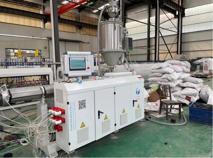 海洋防滑PE中空踏板设备 塑料海洋踏板生产线