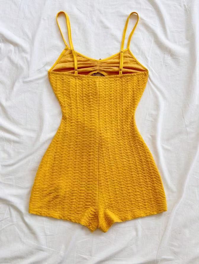 Textured Ruffle Strap One-Piece Swimsuit With Starfish Accent, Cutout Waist Design For Women's Vacation Hot Spring Wear_ecoleips.com