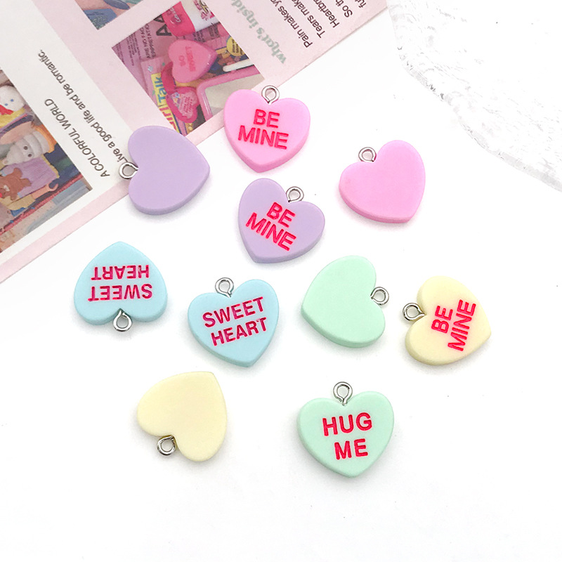 19 * 19mm Jewelry Making Size 1 Piece 19 * 19mm Resin Zinc Alloy Letter Heart Shape Polished Pendant