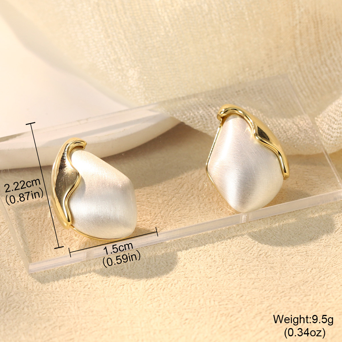 7g Weight Copper Ear Needle Material Ear Studs Classification 1 Pair Quantity Daily, Street Occasion Copper Material Geometric Pattern Women's Gender Mixed Metal, Plating Design Retro, Commute Style 1 Pair Retro Commute Geometric Mixed Metal Plating Copper Ear Studs 24