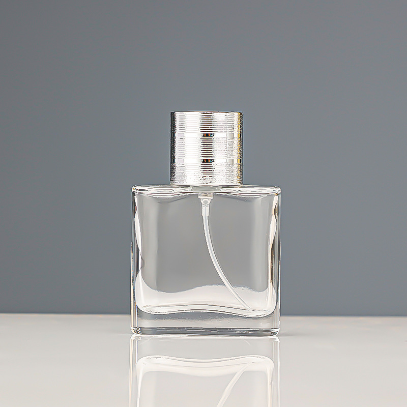 现货批发50ml透明玻璃香水瓶便携式分装按压喷雾瓶化妆品香水空瓶