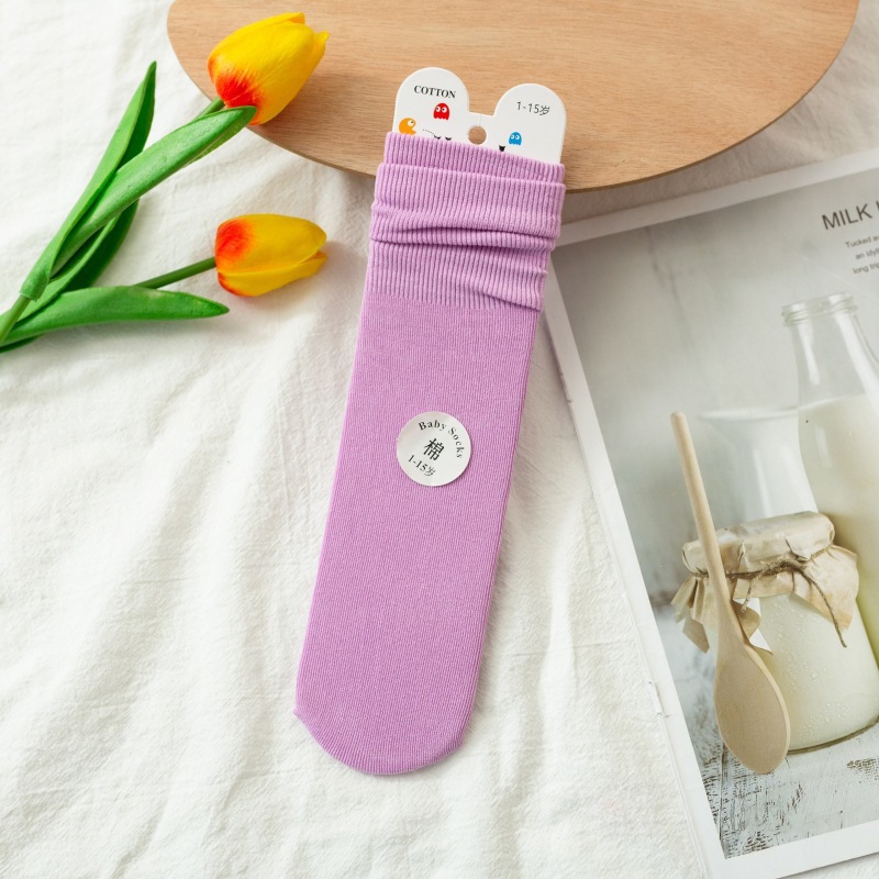 부드러운 보라색