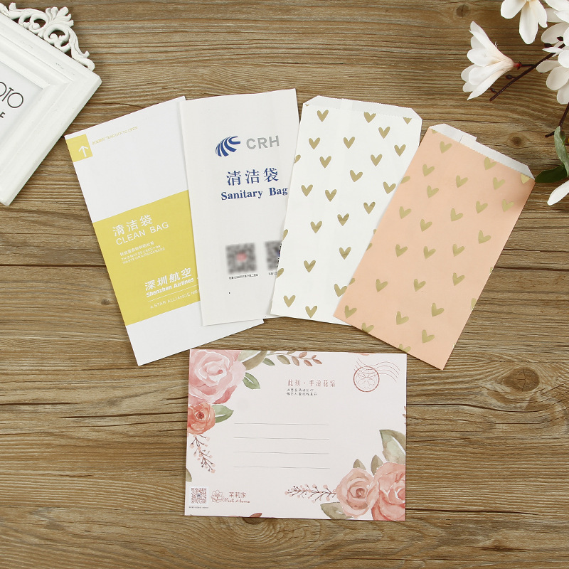 Manufacturer Wholesale Candy Gift Bags Kraft Paper Square Bottom Bags Coated Paper Disposable Cleaning Bags Printed Eco-Friendly Material