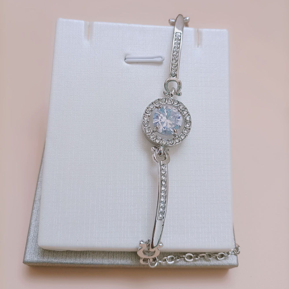 Fashion Round Rhinestone Pendant Bracelet Alloy Earrings Necklace Suit display picture 2