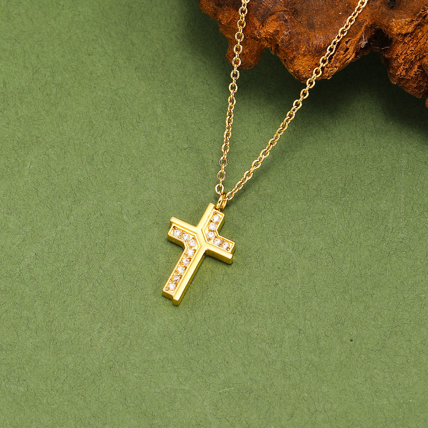 Titanium Steel Simple Style Cross Plating Inlay Zircon Pendant Necklace display picture 12