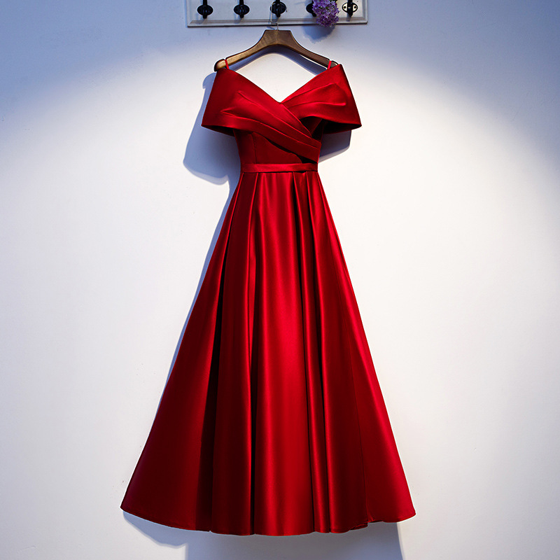 Red Toast Dress for Bride 2026 New Style Wedding Engagement Evening Dress Host Long Dress Homecoming Dress for Women Red Toast Dress for Bride 2026 New Style Wedding Engagement Evening Dress Host Long Dress Homecoming Dress for Women