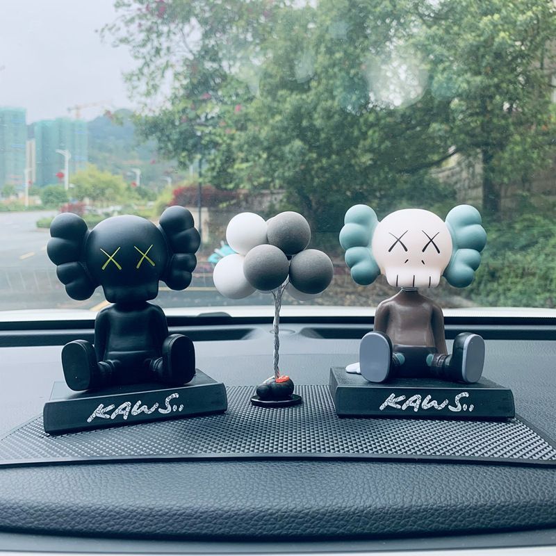 Xx black doll + xx gray doll + gray balloon + large cushion