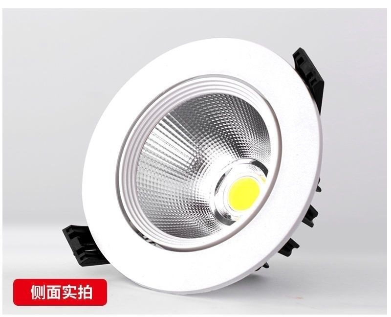 ee623878-e57f-4ae5-b8d3-078b9c4f32a6.jpe