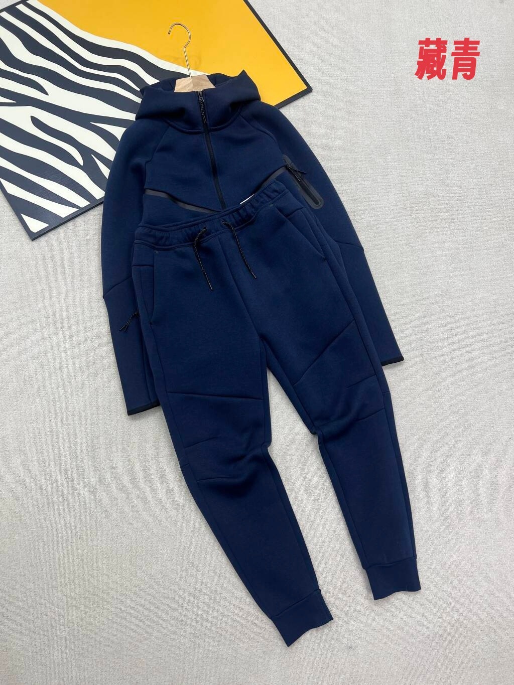 09 Bolsillo de goma a juego de color de punto para hombre, nuevos pantalones casuales transpirables, traje deportivo de entrenamiento de carrera 50