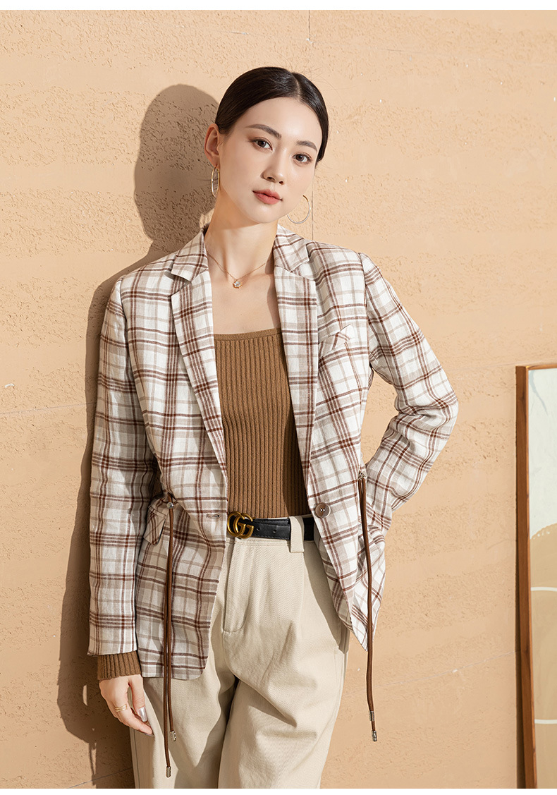 Áo blazer nữ vải lanh kẻ caro thiết kế độc đáo dáng ngắn — Ca rô chi tiết 3