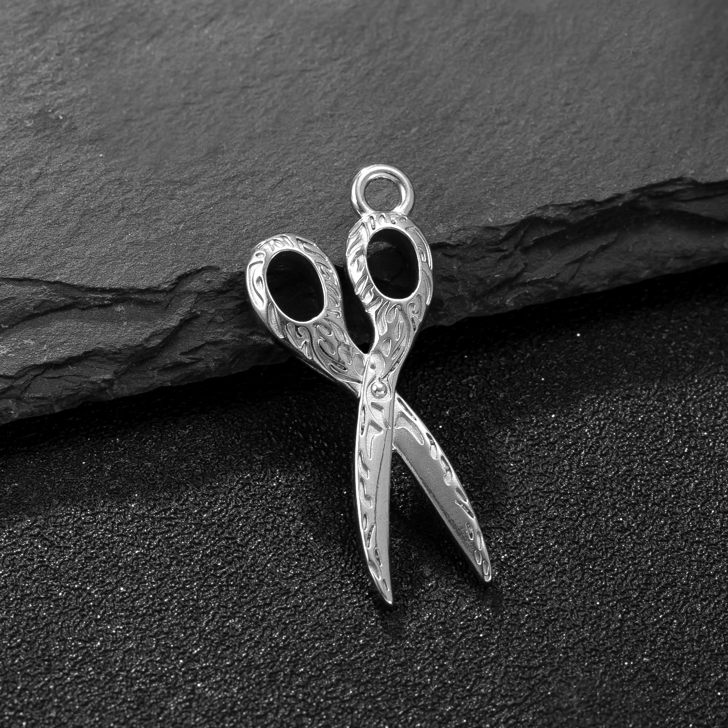 Colgante único, joyería transfronteriza de acero inoxidable, fundición, lavado, corte y soplado, serie de collares, accesorios, fábrica de accesorios de joyería DIY personalizada