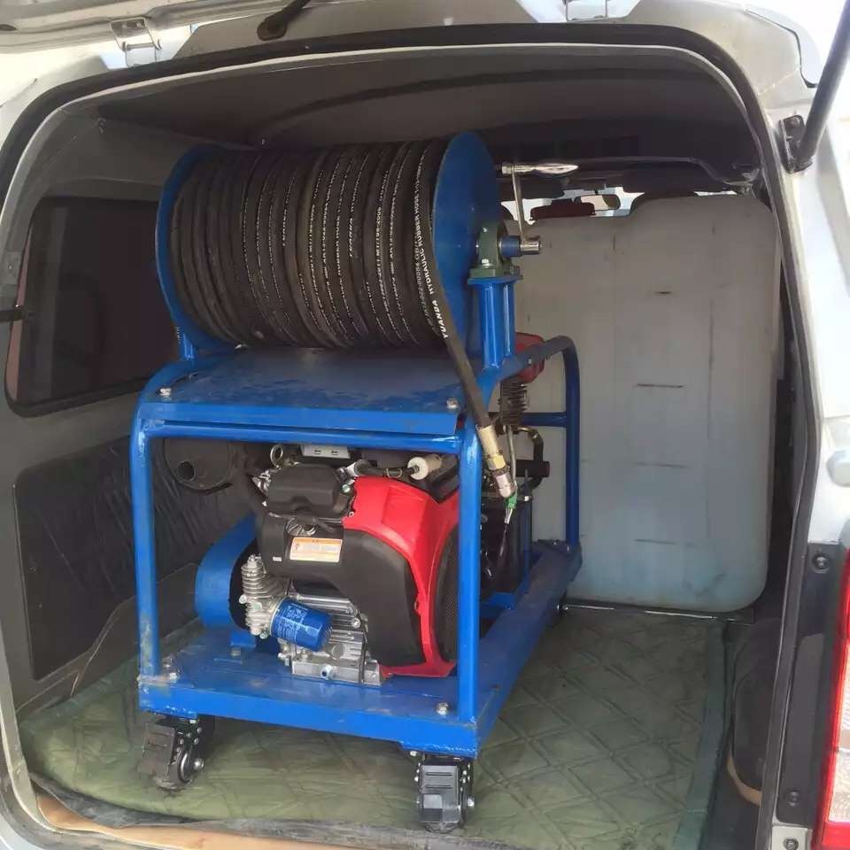 湖北销售超洁锅炉内壁除垢管道清洗机价格  锅炉管道疏通清洗