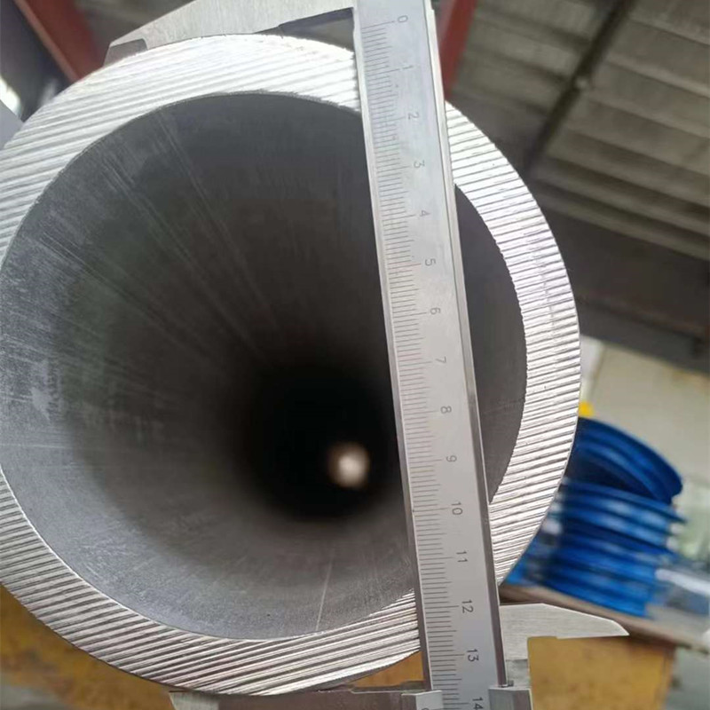 厂家供应316L不锈钢无缝管 大口径304厚壁不锈钢工业无缝管切割