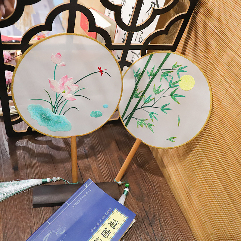 Bordado DIY hecho a mano fan bordado principiante material paquete antiguo cinta poke bordado Suzhou bordado regalo