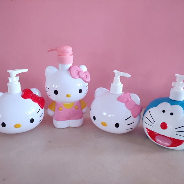 Transfronterizo al por mayor de dibujos animados gel de ducha champú loción sub-embalaje botella presión boca olla mano desinfectante sub-embalaje botella de alcohol