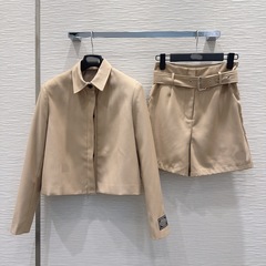 气质优雅时尚遮肉显瘦刺绣翻领长袖衬衫+ 系腰带直筒阔腿短裤套装