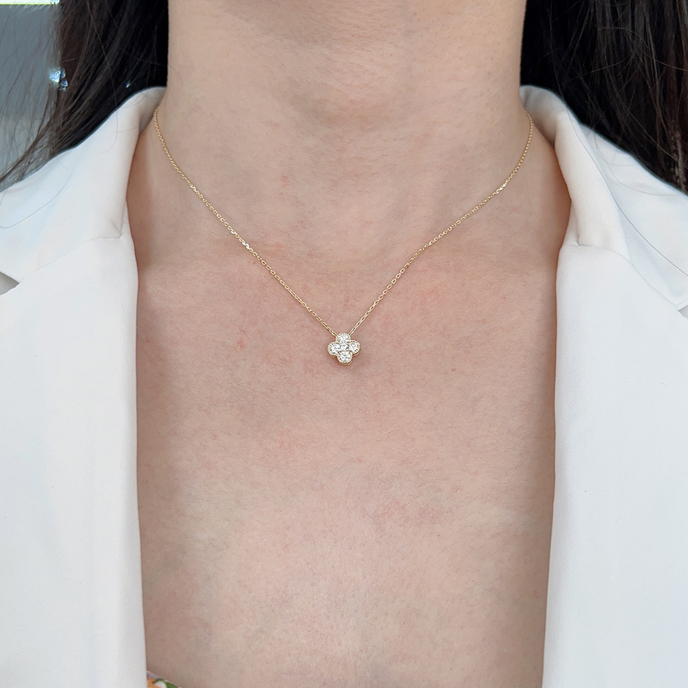 Fashion Four Leaf Clover Sterling Silver Inlay Zircon Pendant Necklace 1 Piece