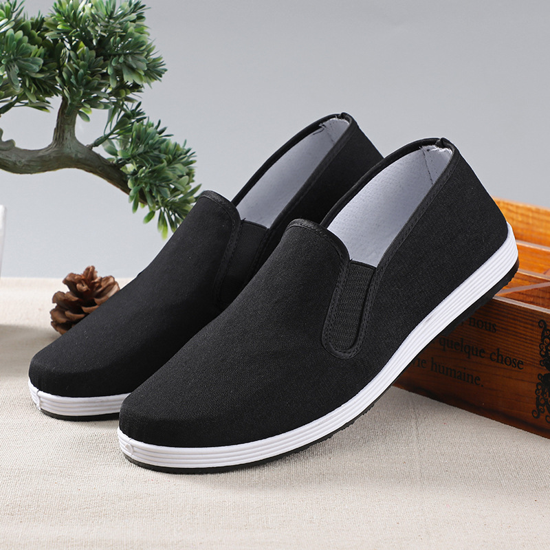 Wholesale old Beijing cloth shoes men's spring and autumn casual pedal breathable non-slip wear-resistant middle-aged black cloth shoes work shoes Wholesale old Beijing cloth shoes men's spring and autumn casual pedal breathable non-slip wear-resistant middle-aged black cloth shoes work shoes