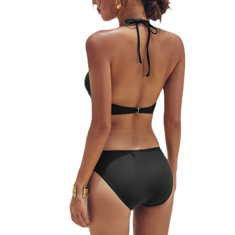 Europa y América trajes de baño negros para mujeres dos piezas bikini de playa sexy cuello de cuello pechos pequeños reunidos bikini de playa