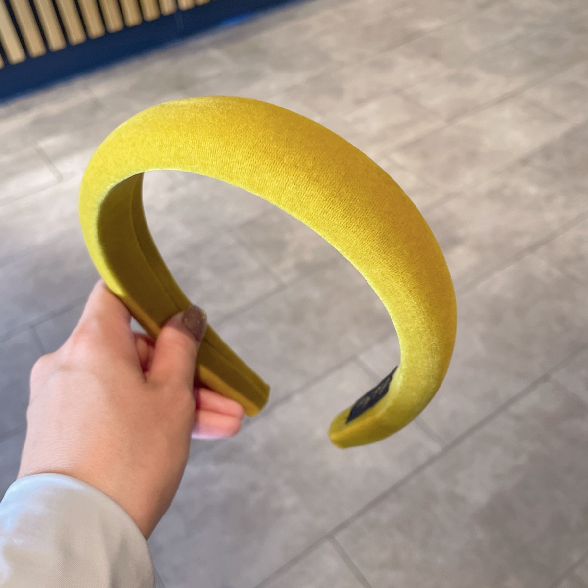 Otoño y invierno Meilade coreano retro estricto esponja cabeza de banda nueva variedad de terciopelo alto cráneo ancho banda de cabello mayorista