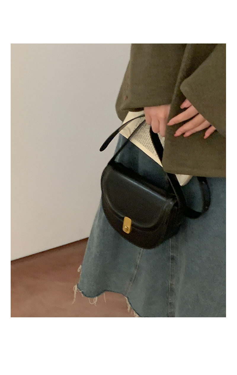 Retro Saddle Crossbody Bag For Women Textured Shoulder Handbag_voghion.com