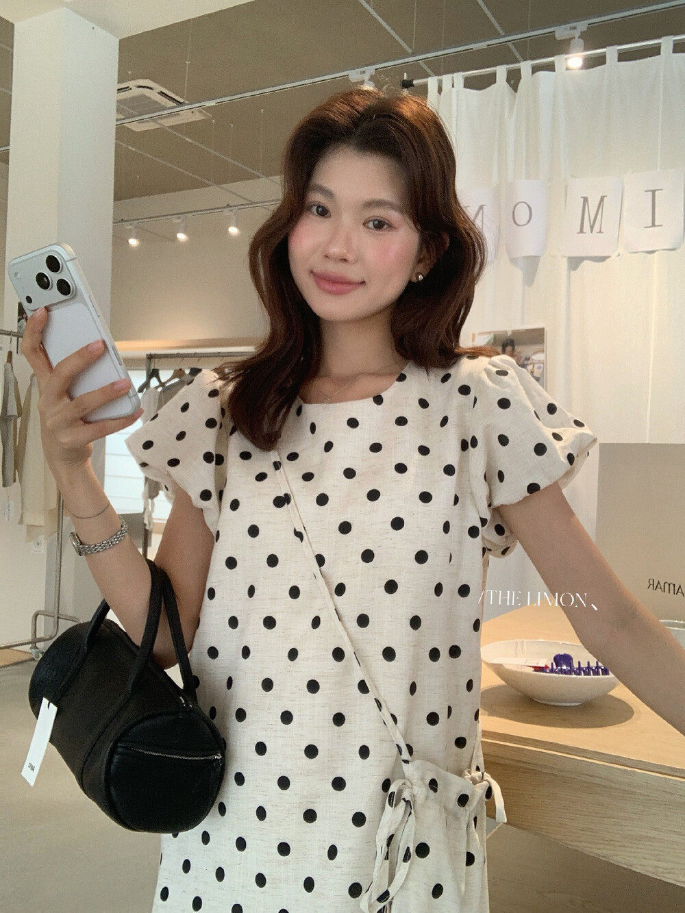 Đầm maxi nữ chất liệu tencel linen chấm bi tay bồng cổ điển — Gai mè chi tiết 19