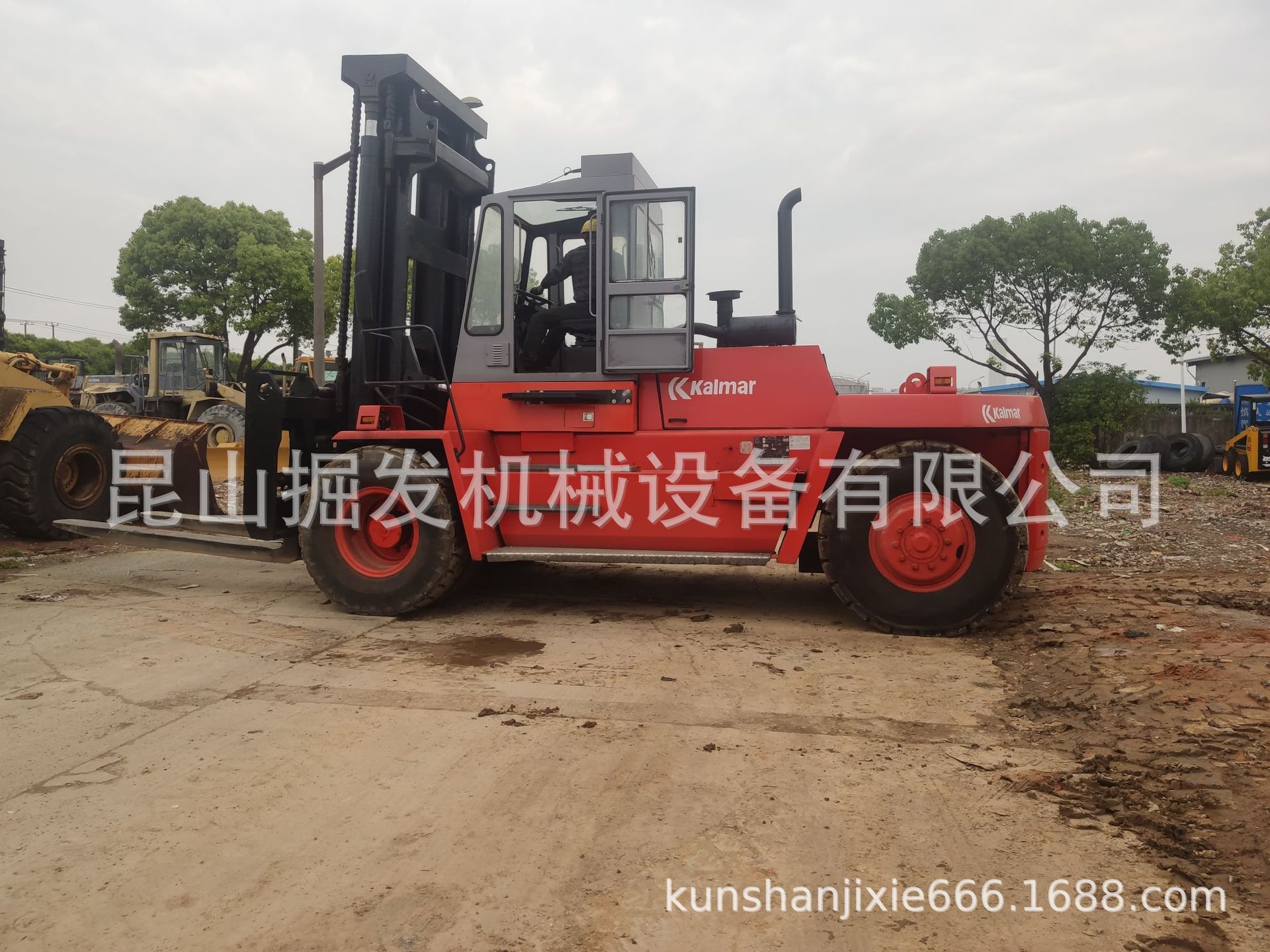 二手卡尔玛25吨叉车 升高3米 标准配置