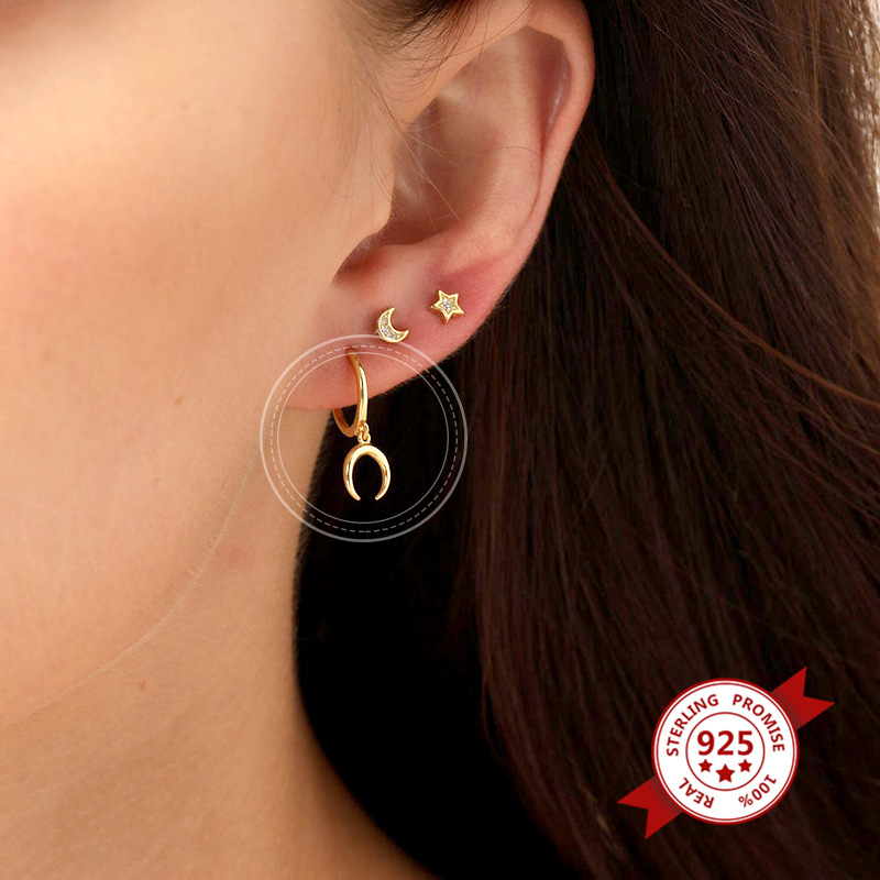 Boucles D&#39;oreilles En Argent S925 En Forme De Croissant De Lune Géométrique En Gros display picture 2